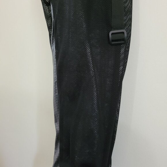 Garneau Black Cycling Pants with Gray Accents - Picture 14 of 16
